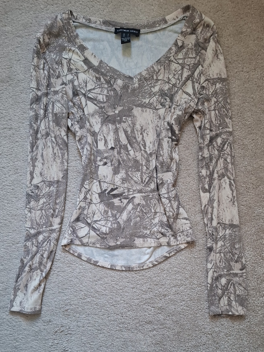 Camo V-Neck Long Sleeve Top